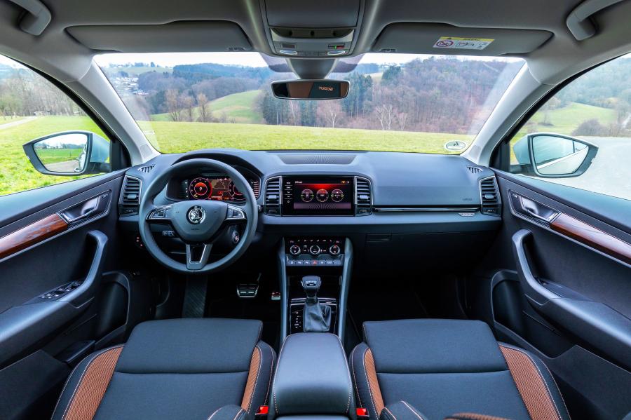 Торпедо Skoda Karoq 4x4 Scout 2018 года  (WW) (фото 43 из 46)